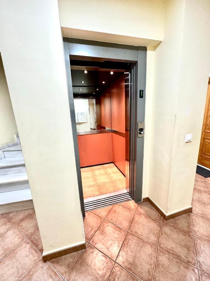 Cosy Apartment In City Center Ayamonte Esterno foto